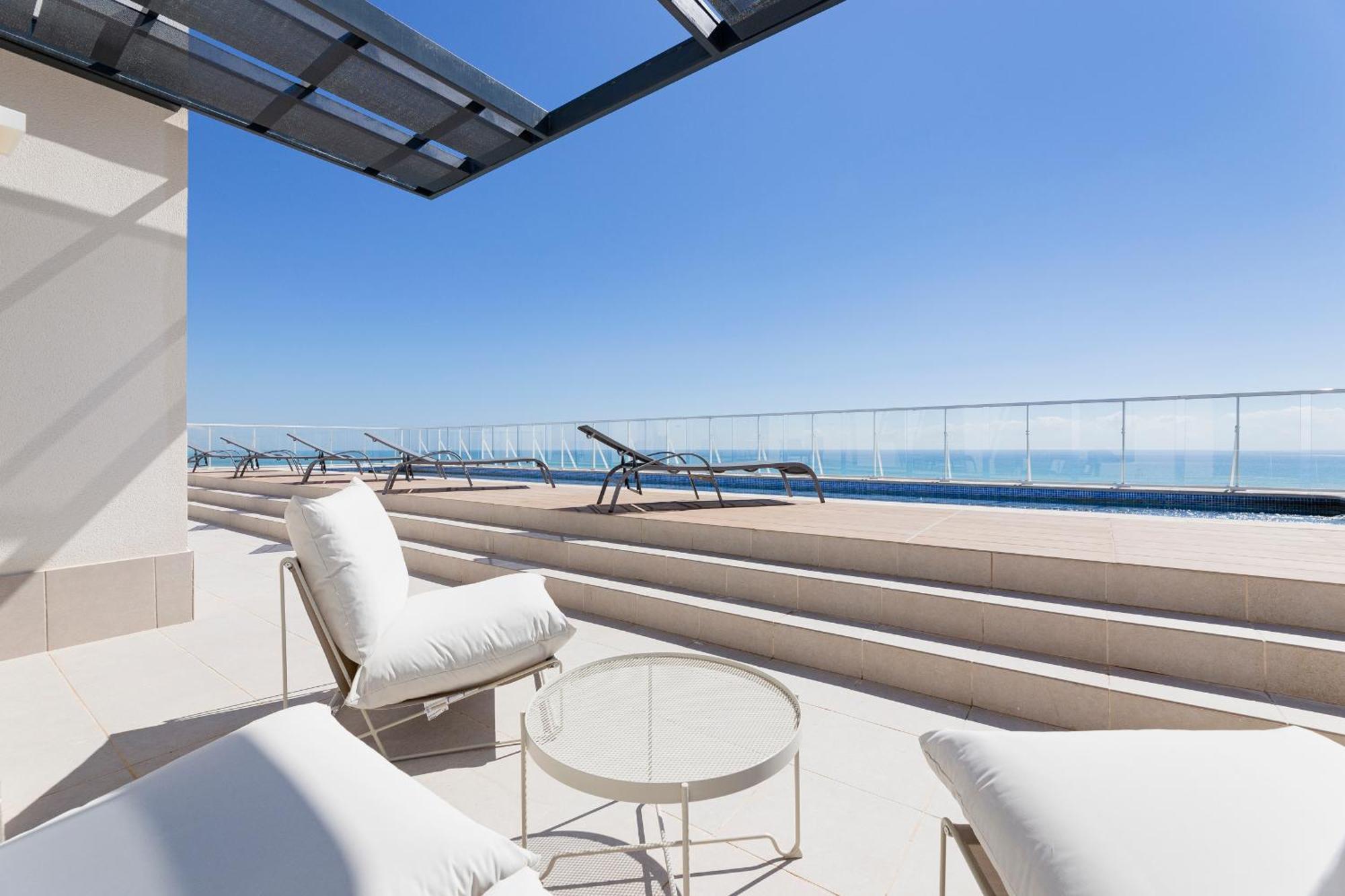 Apartamentos En Canet Al Mar, Junto Playa Y Con Piscina Canet d'En Berenguer Bagian luar foto