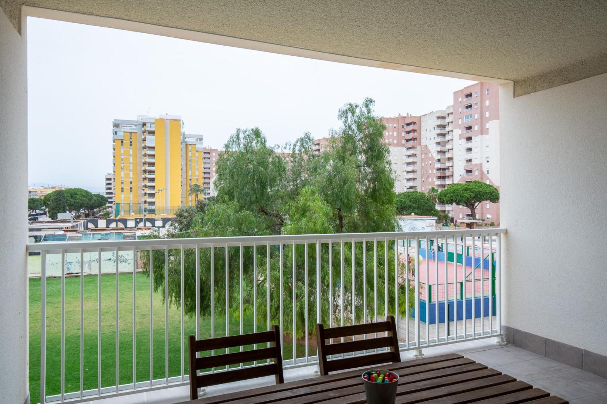 Apartamentos En Canet Al Mar, Junto Playa Y Con Piscina Canet d'En Berenguer Bagian luar foto