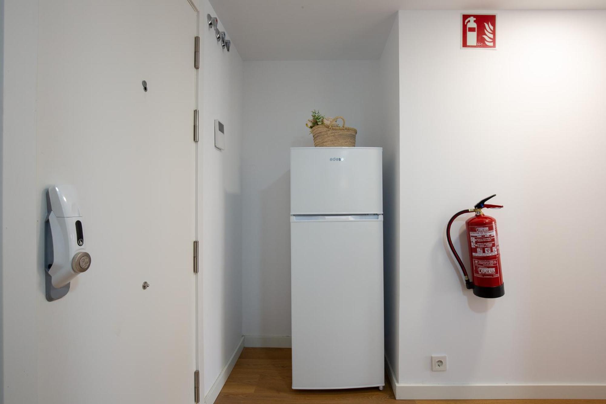 Apartamentos En Canet Al Mar, Junto Playa Y Con Piscina Canet d'En Berenguer Bagian luar foto