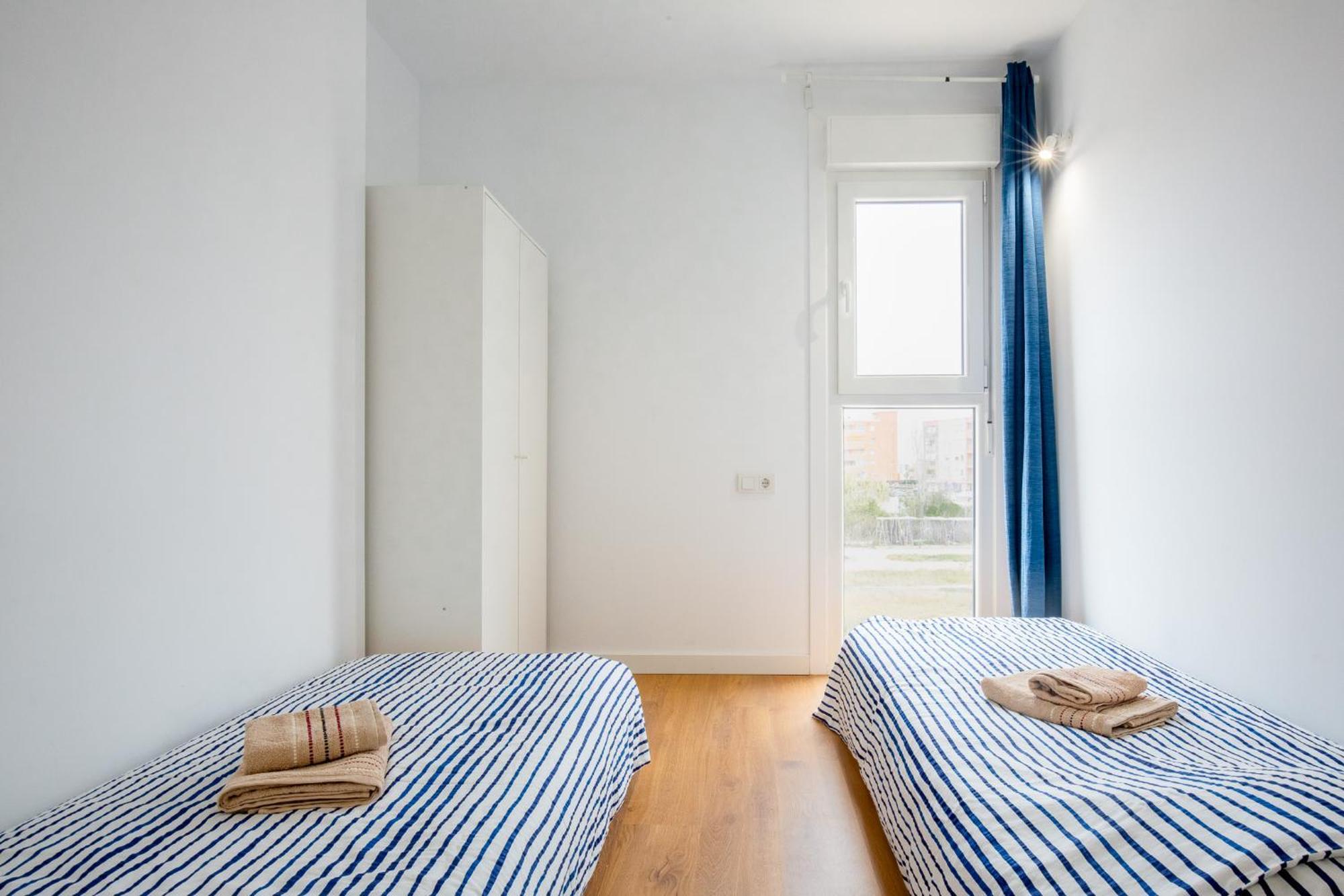 Apartamentos En Canet Al Mar, Junto Playa Y Con Piscina Canet d'En Berenguer Bagian luar foto